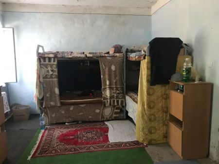 Blick in ein Zimmer von Inhaftierten (Foto VEBO)